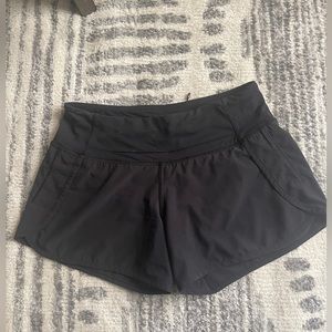 lululemon speed up shorts - size 4 - black - 4inch